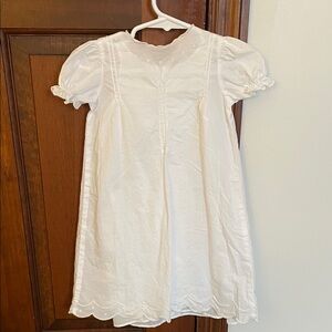 NWOT Proper Peony classic scallop dot gown in ecru w/ slip and bloomers